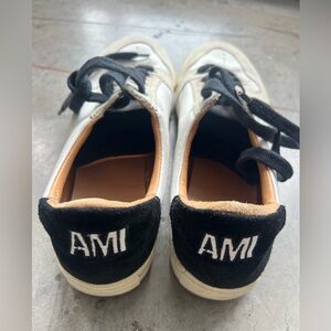 AMI Paris men’s shoes size EU 43 white/black genuine leather